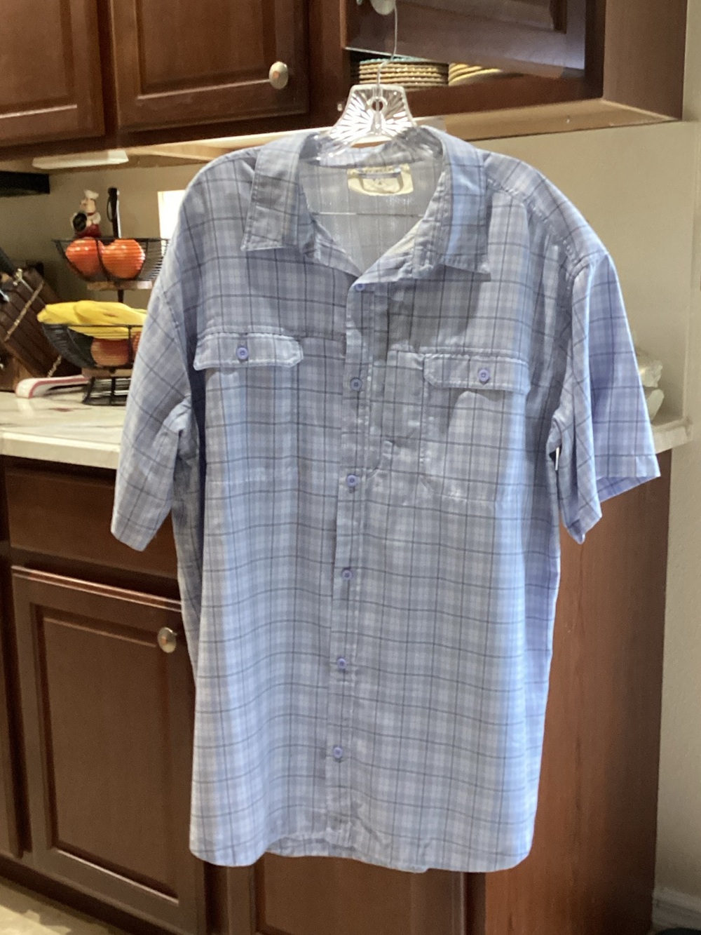 Men's Light Blue Plaid Short-Sleeve Button-Down Shirt